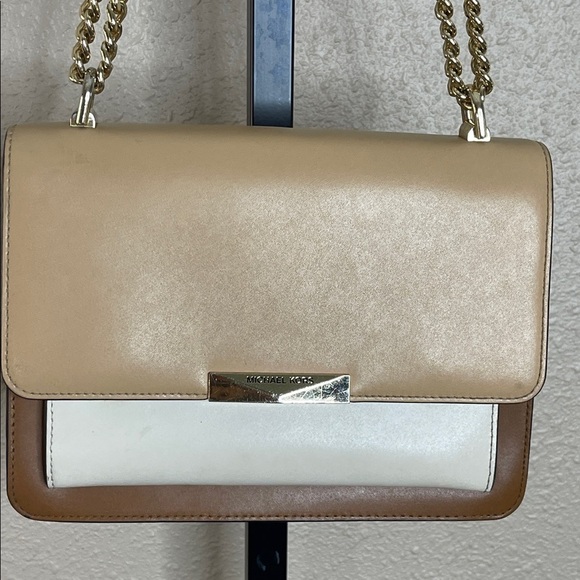 Micheal Korrs Jade Large Tri-Color Leather Crossbody Bag With Gold Tone Chain - Picture 2 of 15